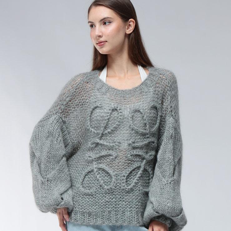 【美品】  LOEWE / ロエベ | Balloon sleeve V-neck sweat  / バイカラー バルーン スリーブ ニット | S | ネイビー/ダークネイビー系 | レディース LOEWE（ロエベ） 【美品】 | Balloon sleeve V-neck sweat / バイ