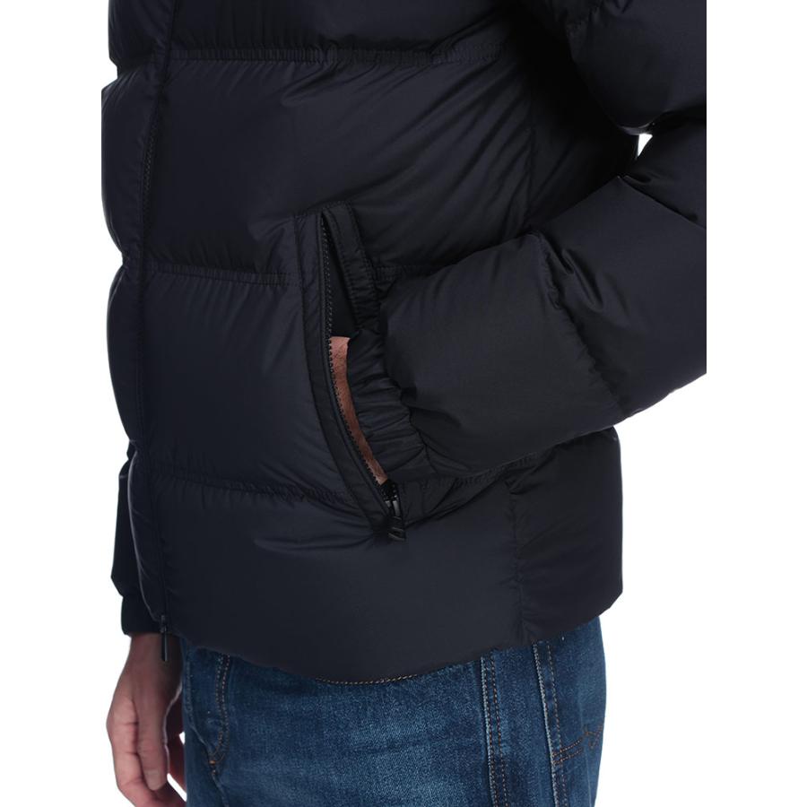 MONCLER（モンクレール） ダウン アウター メンズ フロント