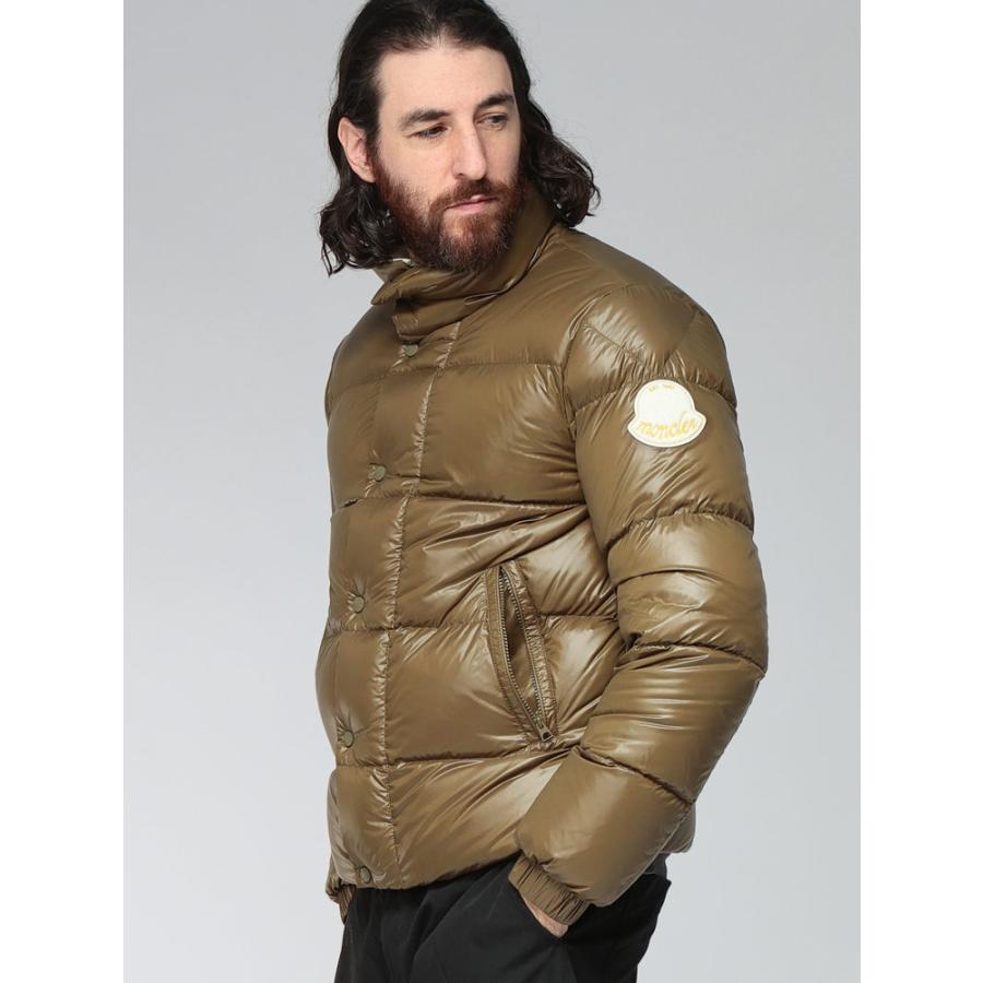 MONCLER（モンクレール） ダウン アウター メンズ スタンドカラー