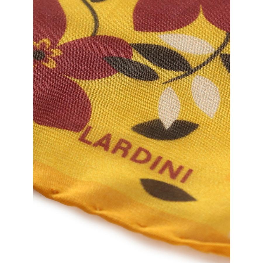 ロベルトぺぺ　 テーラードジャケット　黄　L　ブートニエール　ハンカチーフ　総柄 ロベルトぺぺ テーラードジャケット黄Lブートニエール