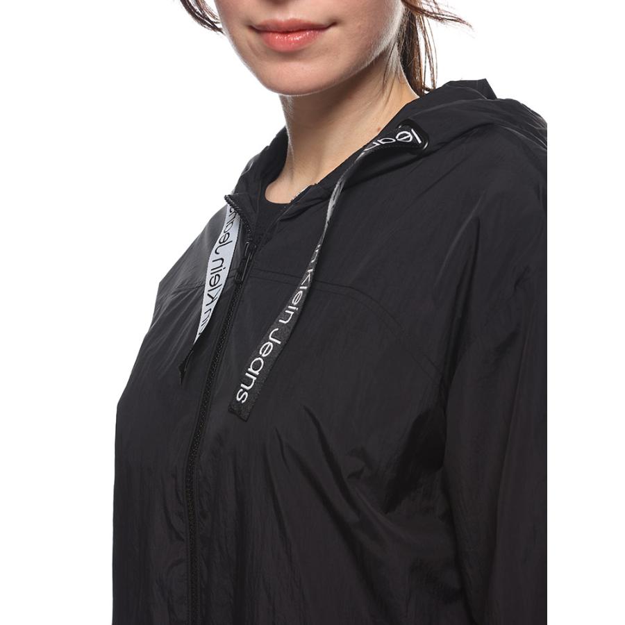   カルバンクライン　ナイロンジャケット レディース　ロゴ Calvin Klein カルバンクライン ナイロンジャケット レディース ロゴ