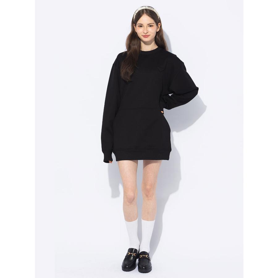 PRADA（プラダ） 立体ロゴ サイドジッパー ポケット付き ショート丈