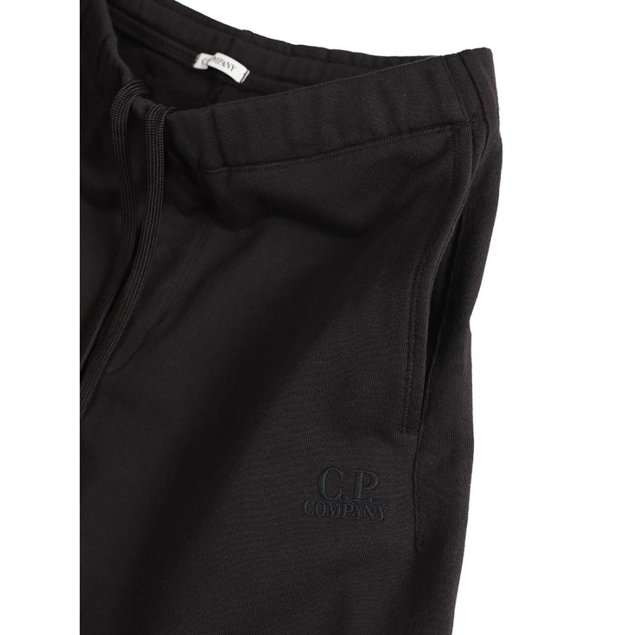 C.P. COMPANY（シーピーカンパニー） C.P COMPANY ハーフパンツ 短パン