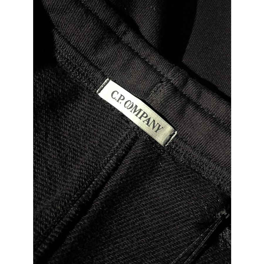 C.P. COMPANY（シーピーカンパニー） C.P COMPANY ハーフパンツ 短パン