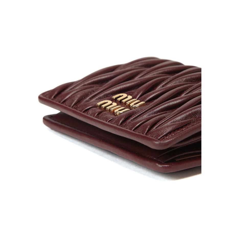 miu miu（ミュウミュウ） マテラッセレザー 二つ折り財布