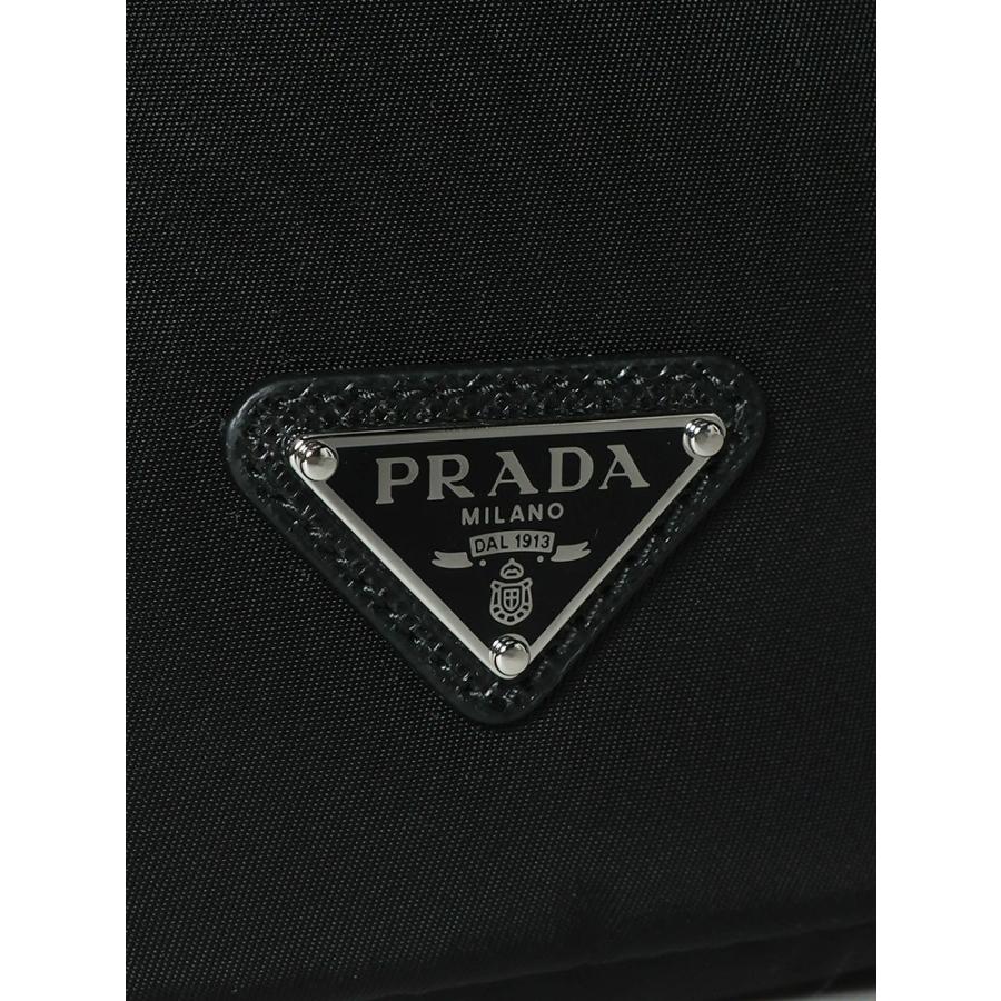 PRADA（プラダ） PRADA Re-Nylon トライアングルロゴ ポーチ