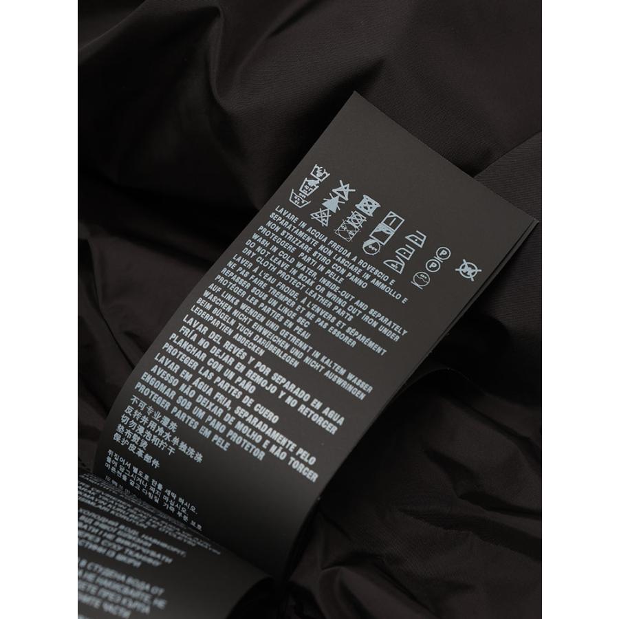 PRADA（プラダ） ダウンベスト アウター ロゴ スタンド フルジップ