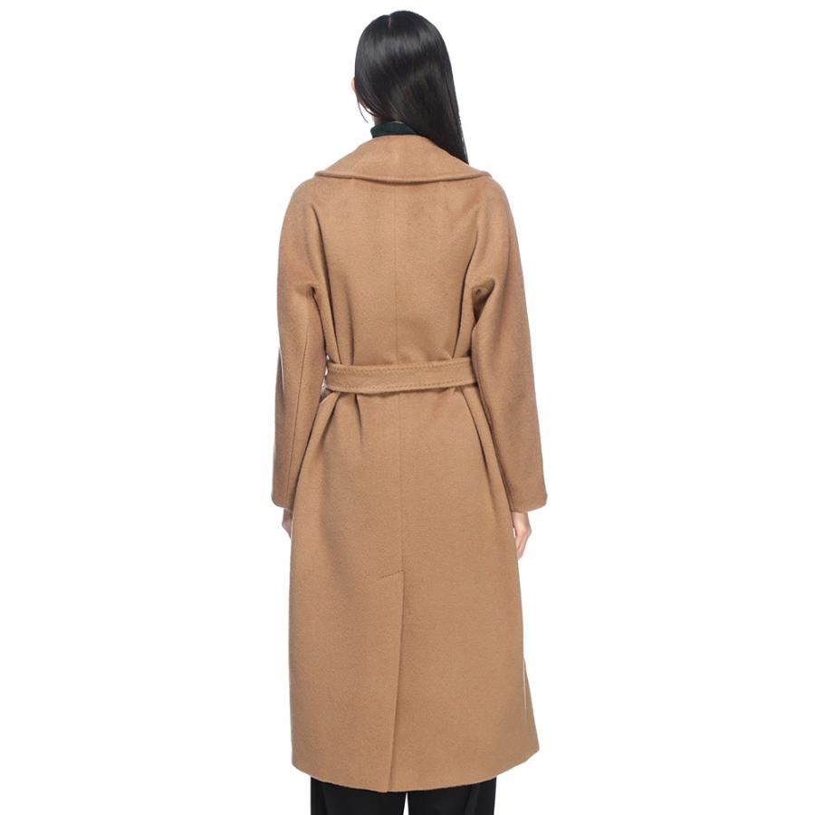 MAXMARA WEEKEND LINE（マックスマーラウィークエンドライン