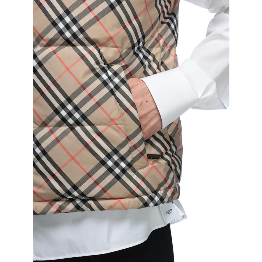 バーバリー　BURBERRY ダウンベスト　ノバチェック　160 バーバリー BURBERRY ダウンベスト ノバチェック 160