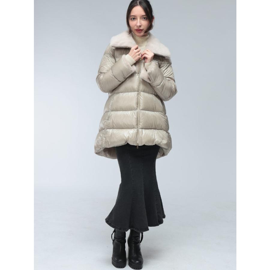 HERNO（ヘルノ） ダウン ブルゾン レディース ロゴ ナイロンウルトラ