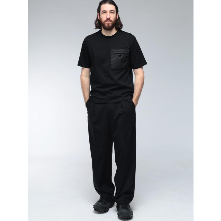 PRADA ブラック Tシャツ ポケット付き(並行輸入) PRADA（プラダ） Tシャツ メンズ ロゴ ポケット トライアングルロゴ