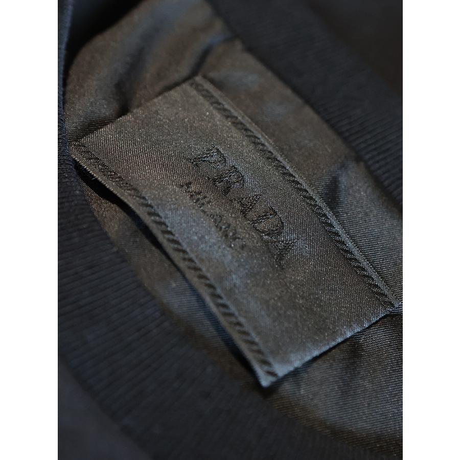 プラダ Tシャツ メンズ PRADA ロゴ ポケット トライアングルロゴ プレート クルーネック コットン 半袖 Tシャツ PRUJN66111CK ブランド トップス ブラックの画像