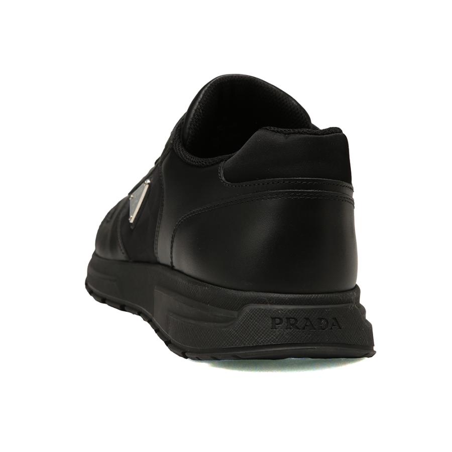 PRADA（プラダ） スニーカーメンズ ロゴ トライアングルロゴ プレート