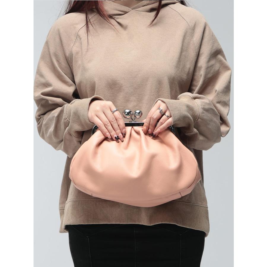 MAXMARA WEEKEND LINE（マックスマーラウィークエンドライン
