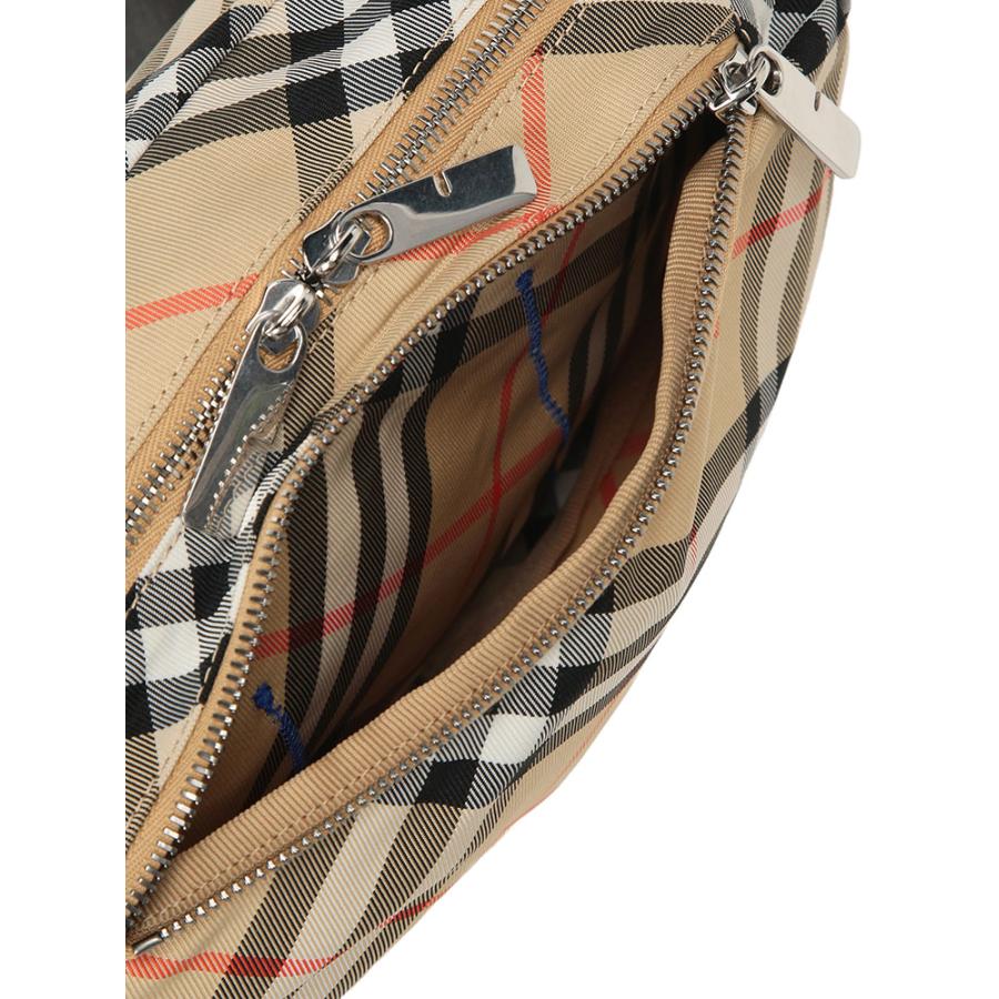 【未使用級】BURBERRY（バーバリー）ブラックチェックボディバッグ BURBERRY（バーバリー） メンズ ボディバッグ ロゴ チェック柄