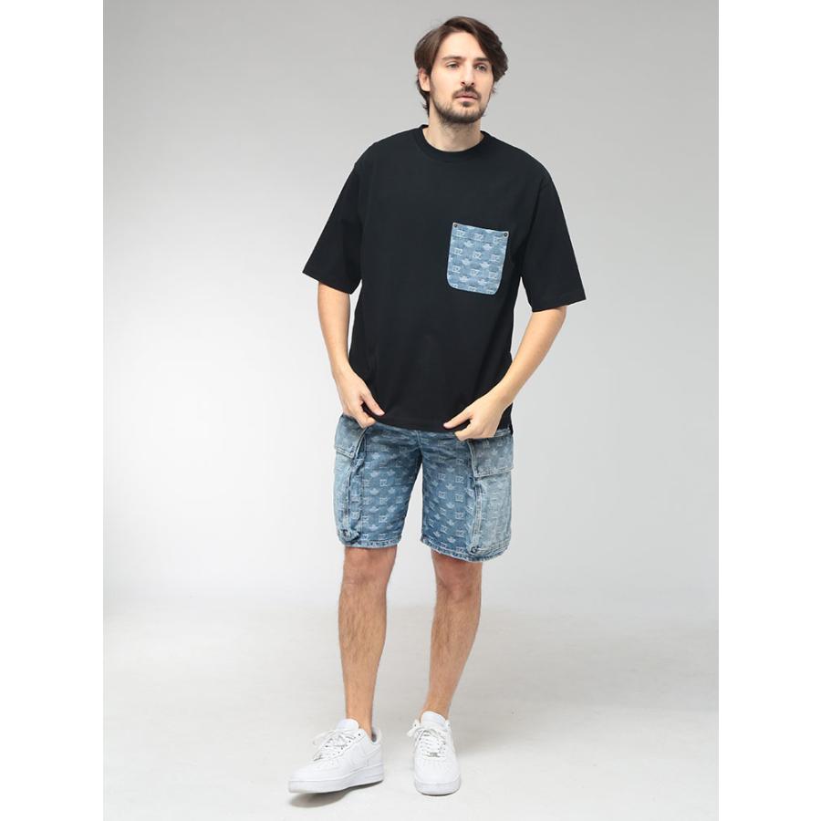 DSQUARED2（ディースクエアード） メンズ ショートパンツ 総柄ロゴ