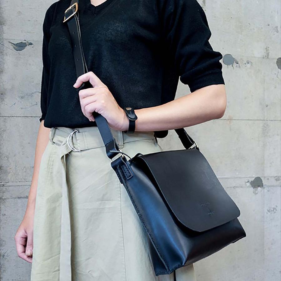 ショルダーバック 斜め掛け レディース 本革 レザー 小さめ メンズ