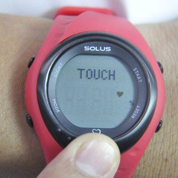心拍計測 ランニングウォッチ 腕時計 ソーラス SOLUS メンズ腕時計　Team Sports 300-04 レッド｜zennsannnet｜04