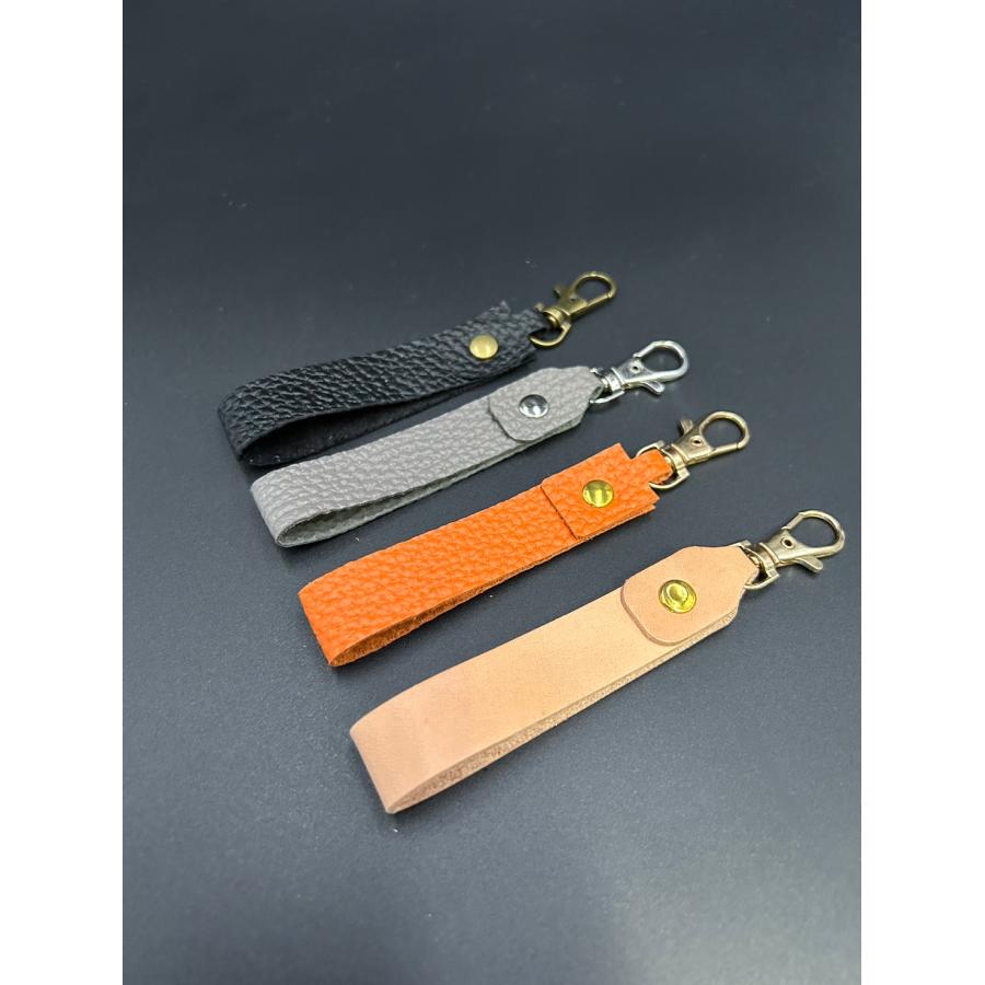 入れ可能　国産レザーで作るオリジナルキーチェーン　三田レザー 希少 三田牛革 キーホルダー 名入れ おしゃれ ギフト プレゼント ZENSTEN |  | 05