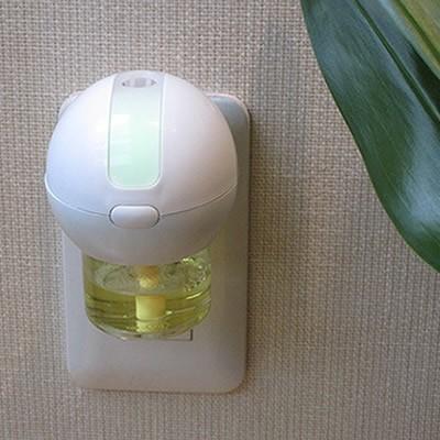 トゥシェ アロマディフューザーセット アースノーマット コードレス 機器のみ トゥシェ アロマオイル 選択 Tcaromaset Asunomatcodeles ゼントレーディング 通販 Yahoo ショッピング