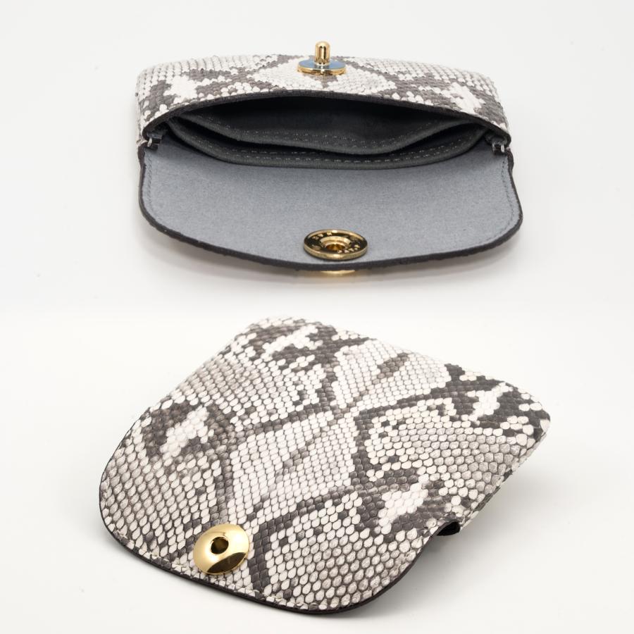 イタリアンパイソン マグネット釦 カブセ型 レディース 名刺入れ 蛇革 カードケース |  | 03