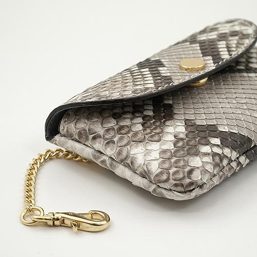 カードも入る キーケース イタリアンパイソン 蛇革 カブセ型 キーケース |  | 03