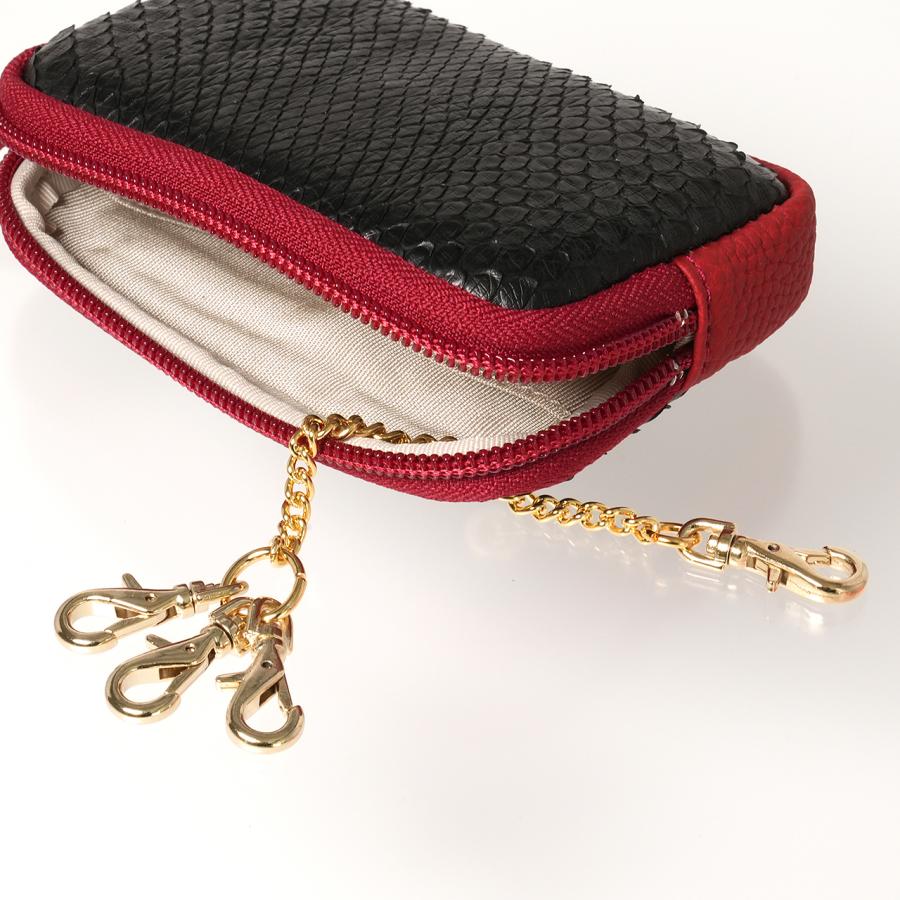 ソフトパイソン ３連プラス１ マルチキーケース （黒/赤） |  | 03