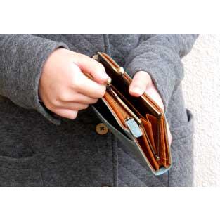 微艶フェイクレザーがま口ロングウォレット 長財布 anello 財布 アネロ |  | 01