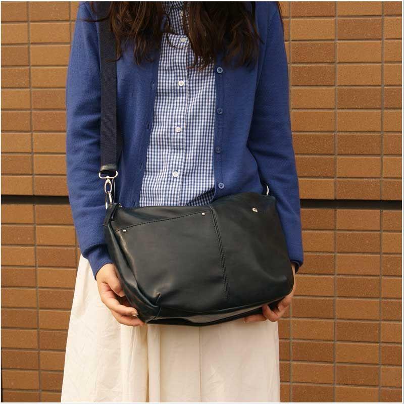 ショルダーバッグ 斜め掛け アネロ フェイクレザーショルダーバッグ |  | 03