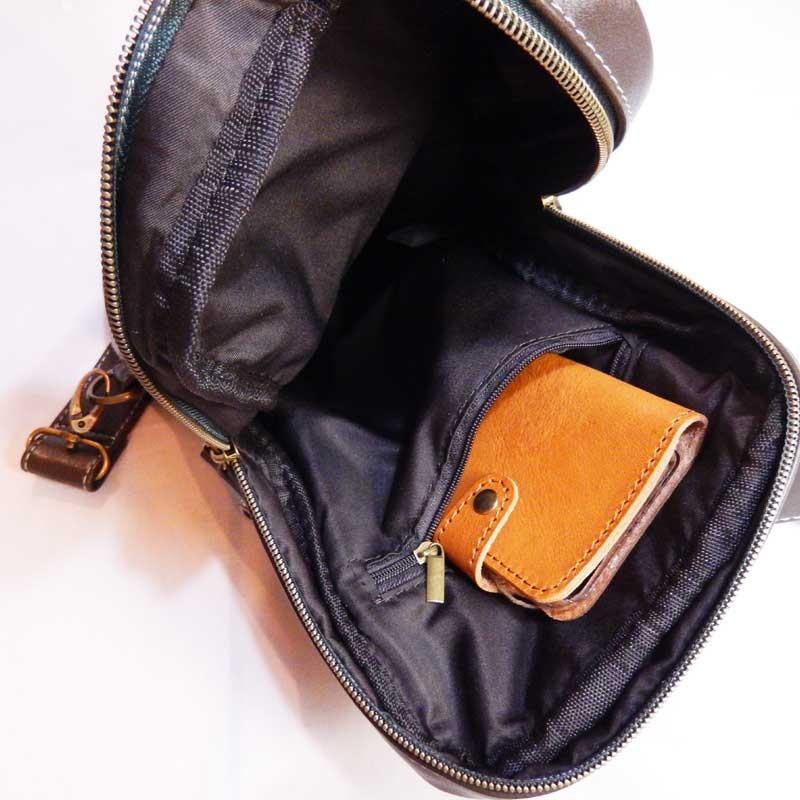 ワンショルダー 斜めがけ バッグ 鞄 カバン デバイス トリコボディバッグ トリコ ワンショルダー 斜めがけ |  | 05