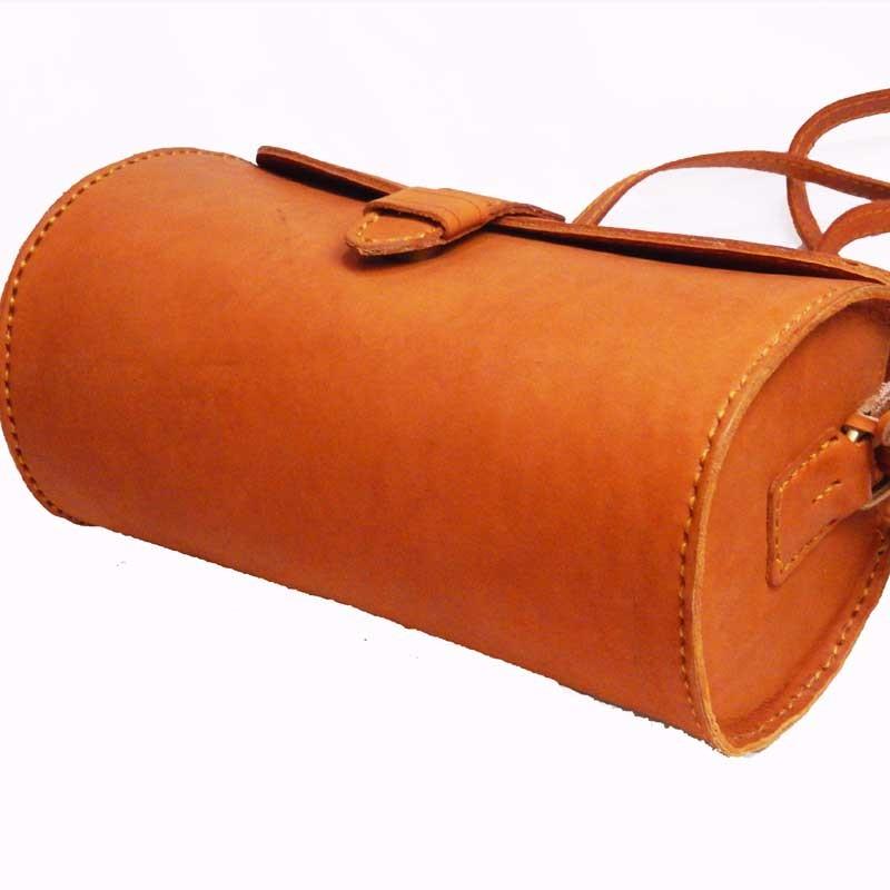 fes/フェス/カウレザー/ショルダー/バッグ/リンネル掲載/本革/牛革/筒型/メンズ/レディース46910/正規品 |  | 05