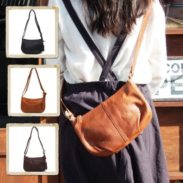 ショルダーバッグ 革 フェス カウレザーちょっぴり小ぶりなバナナ型ショルダーバッグ レディース カウレザー 斜めがけ 47985 sarai | 