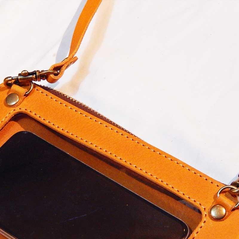 リアン ヴォーノモバイルマルチショルダー スマホケース 牛革 日本製 お財布ポシェット ウォレットショルダー スマホ収納 |  | 04