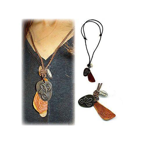 ネックレス 通販 クイッター クイッタ―アンティーク調スタンプヴィンテージ加工レザーネック日本製 |  | 01