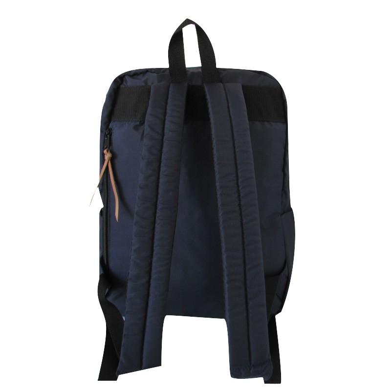 リュックサック デイバッグ バックパック アンドミカ ウオータープルーフスクエアリュック |  | 04