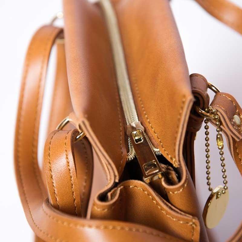 アンドミカ【and mikka】3層2wayフェイクレザーリュック |  | 08