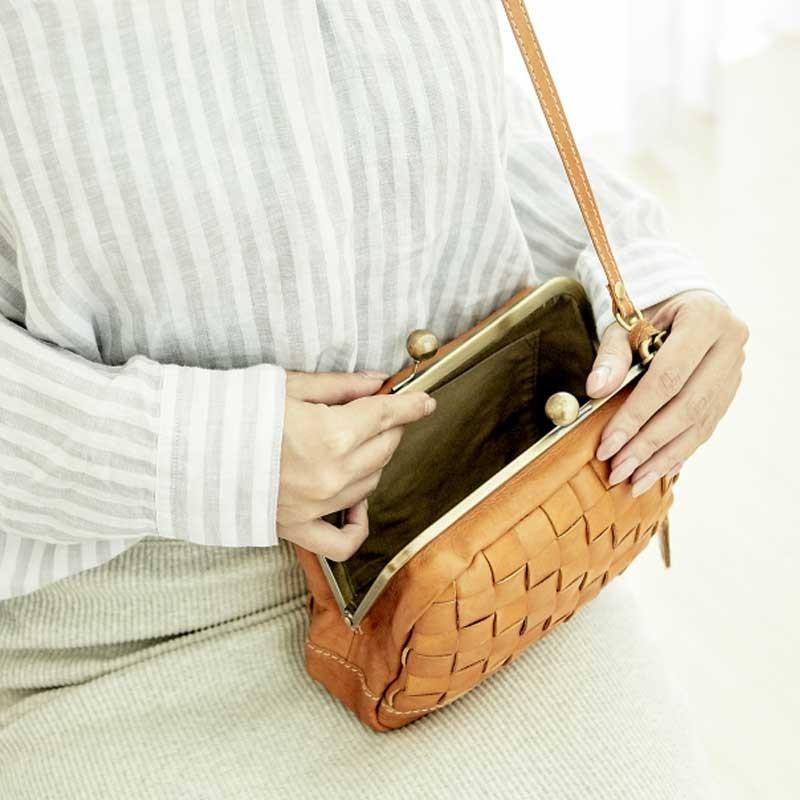 zucchero filato ズッケロフィラート 】ガマ口メッシュショルダー  