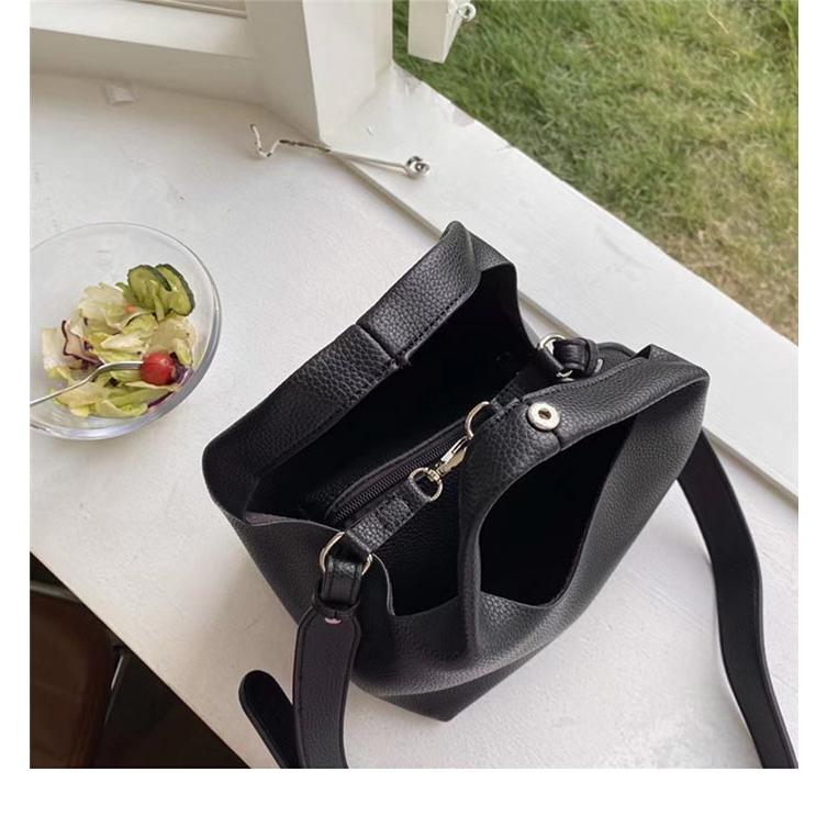 ハンドバッグ レディース ショルダーバッグ 斜めがけ キューブバッグ バケツバッグ キューブ型バッグ通勤バッグ自立 通勤バッグ 手提げバック |  | 05