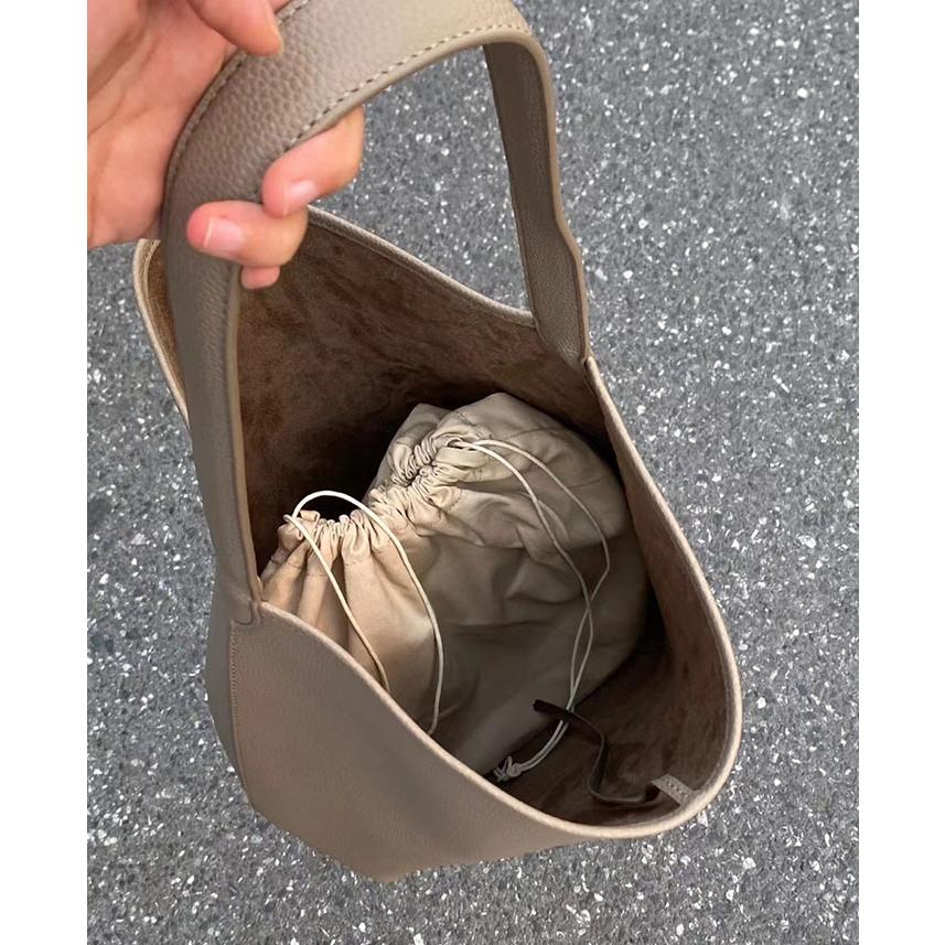 トートバッグ レディース 縦型 大きめ 大容量 通勤 お仕事バッグフォーマルバッグ 通学 肩掛け |  | 02