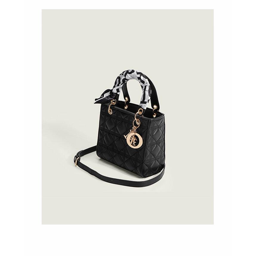 ハンドバッグ 小さめ かわいい レディース 黒 白 2way入学式入園式 卒業式 ミニトートバッグ |  | 09