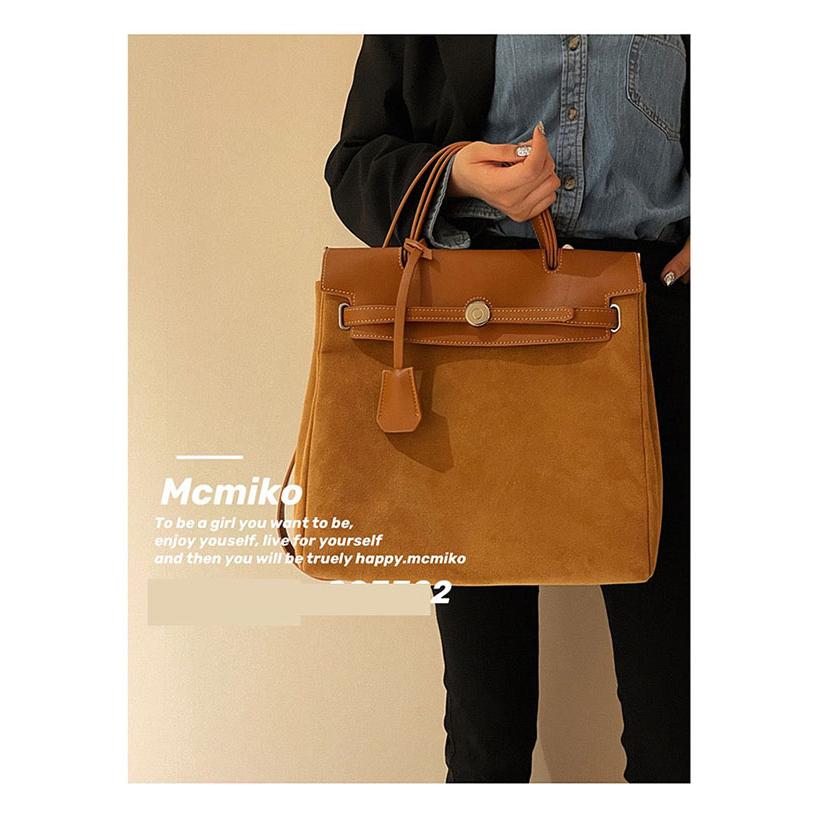 リュック レディース 通勤通学 軽量 通学 大人 スエード調大学生高校生 大容量 おしゃれ |  | 05