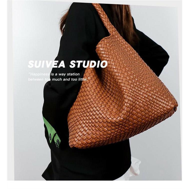 編みバッグ ハンドバッグ レディース トートバッグ 大きめ イントレチャート ワンショルダー肩掛けバッグ通勤バッグ 大容量 バッグインバッグ |  | 05