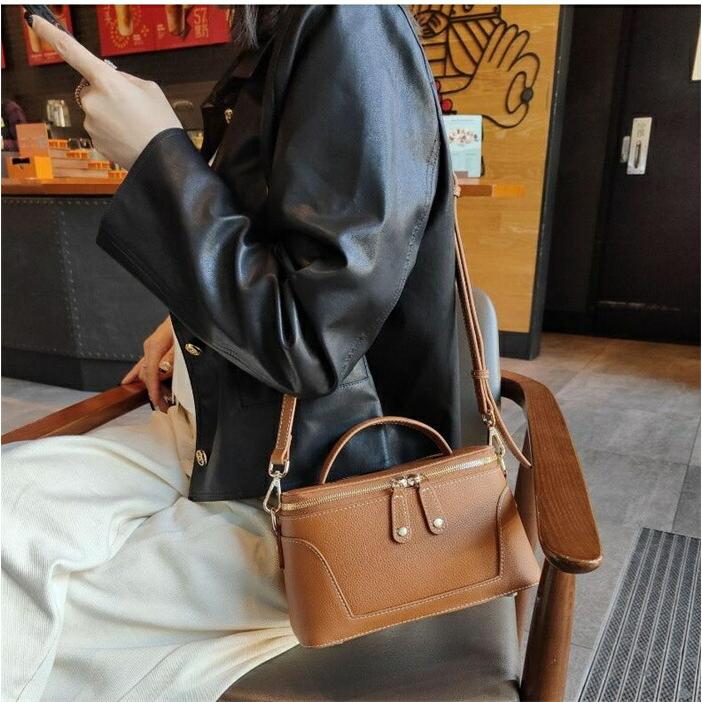 本革 ショルダーバッグ レディース バニティバッグ 本革 ハンドバッグ 本革バッグレザー 通勤バッグ 大容量 |  | 14