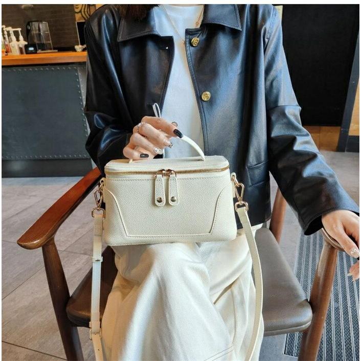 本革 ショルダーバッグ レディース バニティバッグ 本革 ハンドバッグ 本革バッグレザー 通勤バッグ 大容量 |  | 03