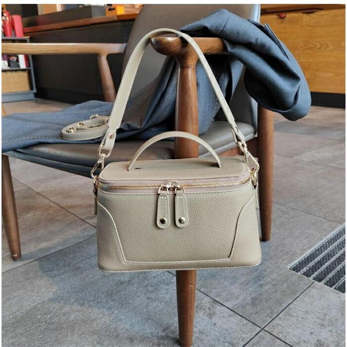 本革 ショルダーバッグ レディース バニティバッグ 本革 ハンドバッグ 本革バッグレザー 通勤バッグ 大容量 |  | 05