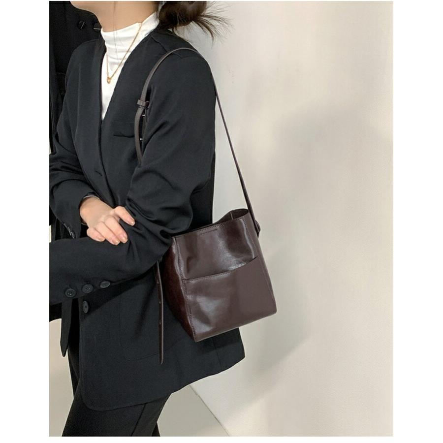 バケツ型バッグ 本革 レディース 小さめ ミニ ショルダーバッグ ミニ