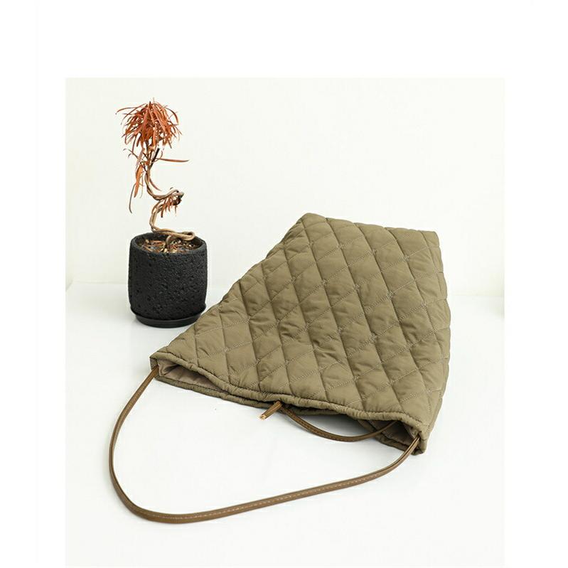 キルティング トートバッグ 大きめ 大容量 トートバッグ レディース キルティングバッグ大容量バッグ バケツ型 トートバッグ |  | 13