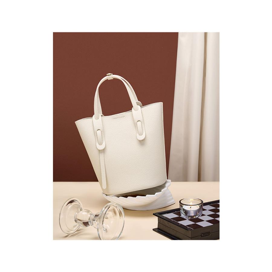 ショルダーバッグ 本革 斜め掛け 軽量 2way ハンドバッグ レディースバッグセレモニーバッグ 通勤 キューブ |  | 10