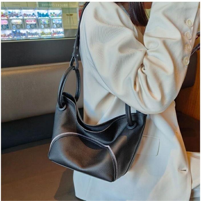 本革 キューブバッグ バケツバッグ ハンドバッグ レディース レザー トートバッグ2WAYバッグショルダーバッグ バケツ型バッグ 通勤 |  | 11