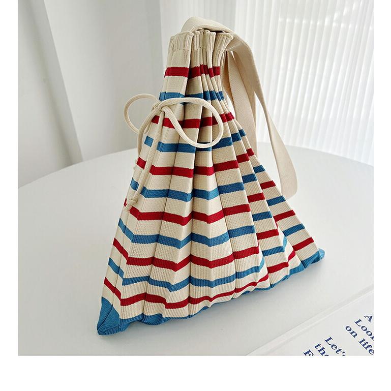 ヘミングス　秋冬　ニットバッグ　オシャレです 楽天市場】ニットバッグ 秋冬バッグ ニットトート お洒落 シンプル